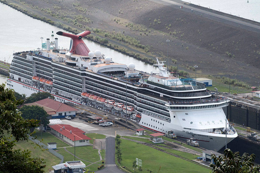 carnival-canal--panama