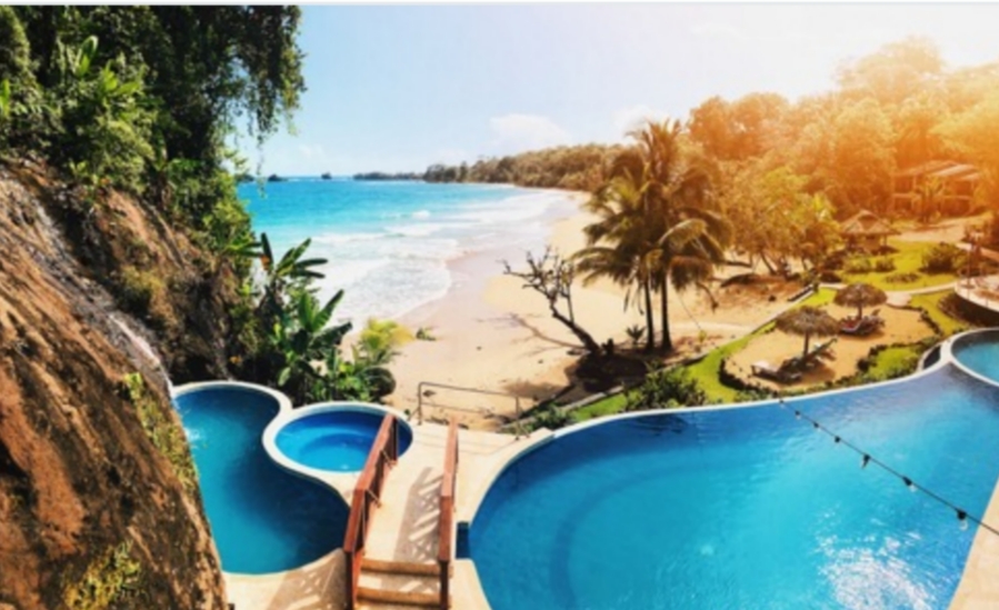 Red Frog Beach Resort,