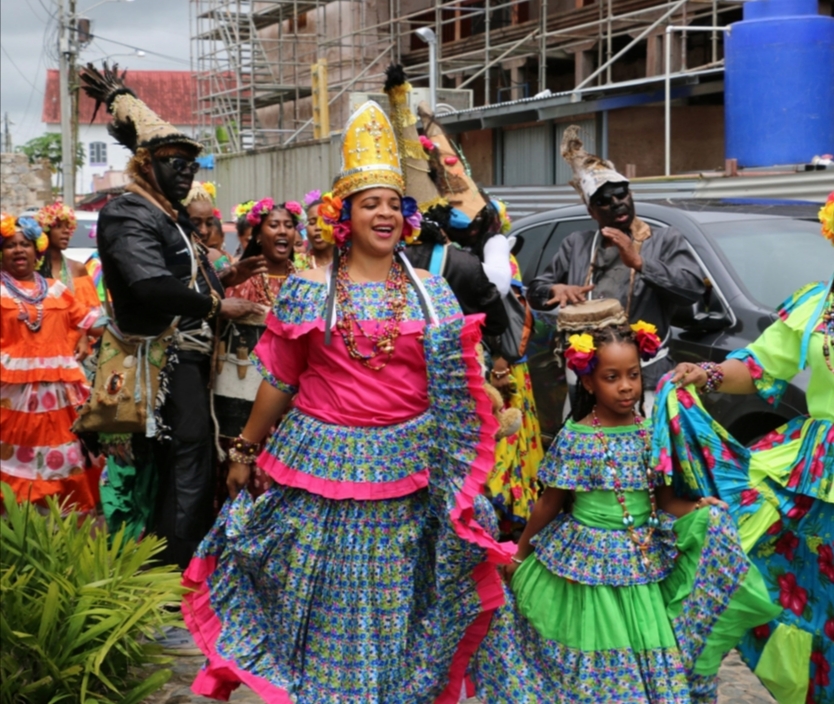 Resaltan en Panama la cultura afropanameña en el V Festival de la Pollera Congo