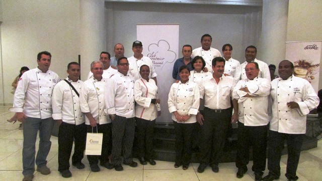 Noche de Quesos y Vinos del Club Gastronómico de Panamá para obras sociales