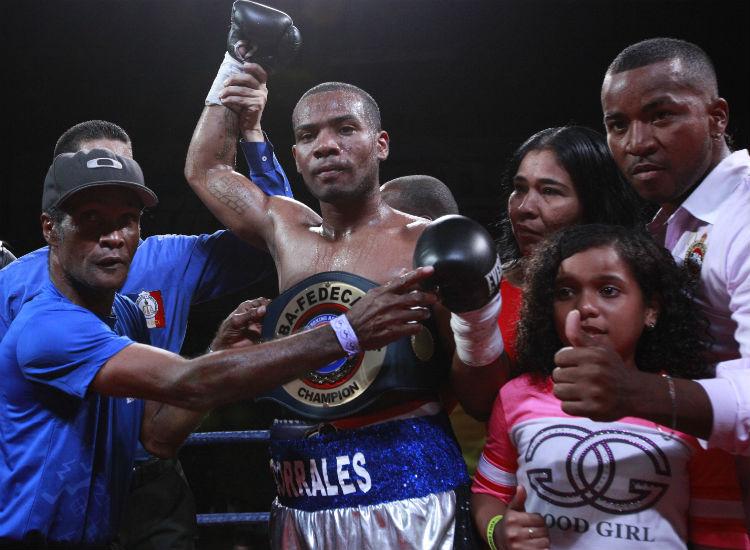 Jezreel “El Invisible” Corrales Boxeador del Año en Panamá