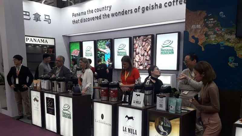 Café panameño cautiva a consumidores en China