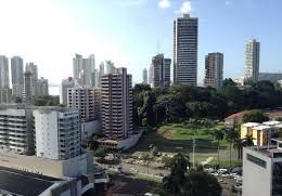 Panamá acoge por primera vez cumbre de economistas de la región