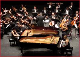 Orquesta Sinfónica brinda concierto en histórico Instituto Urracá